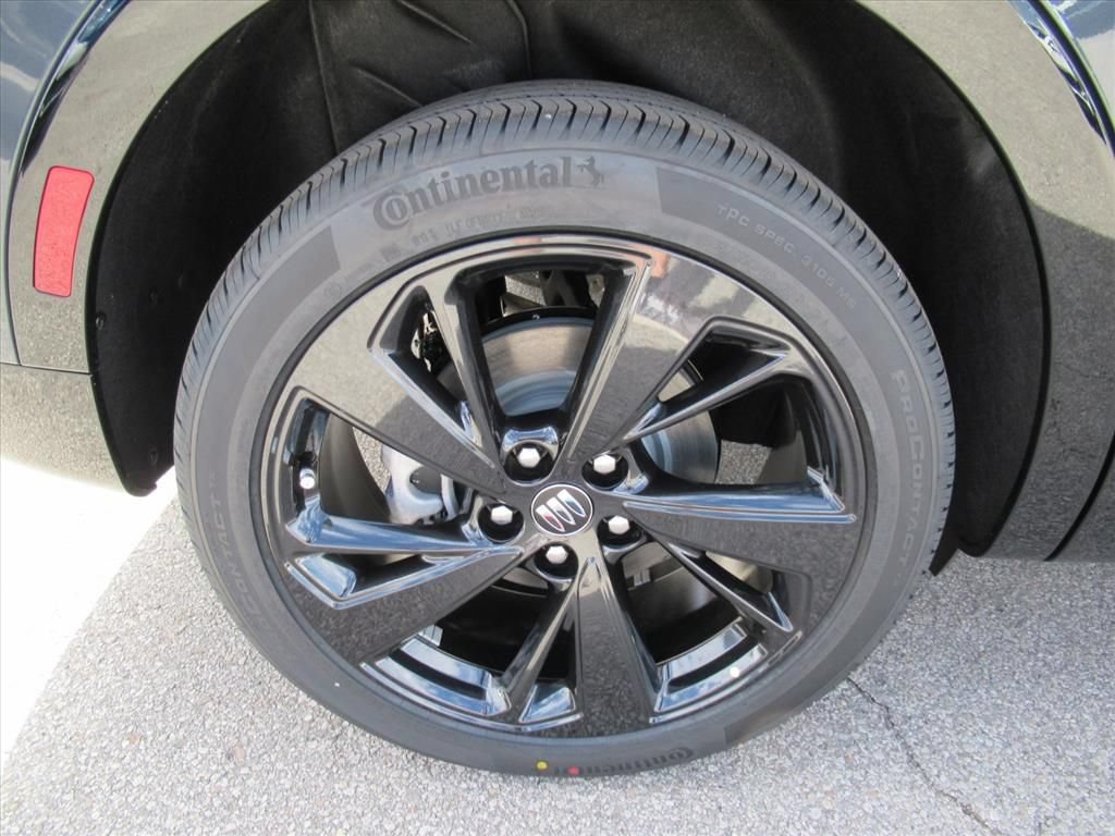 New 2026 Buick Envision Sport Touring AWD/4WD image 7