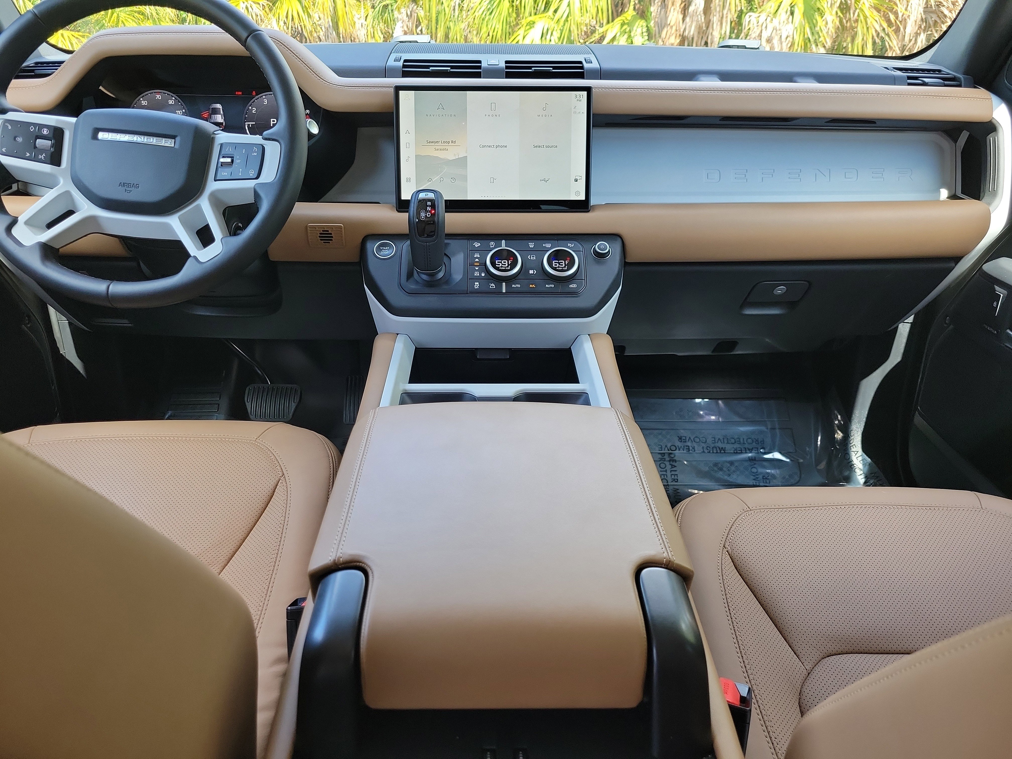 Used 2025 Land Rover Defender 110 S AWD/4WD image 14