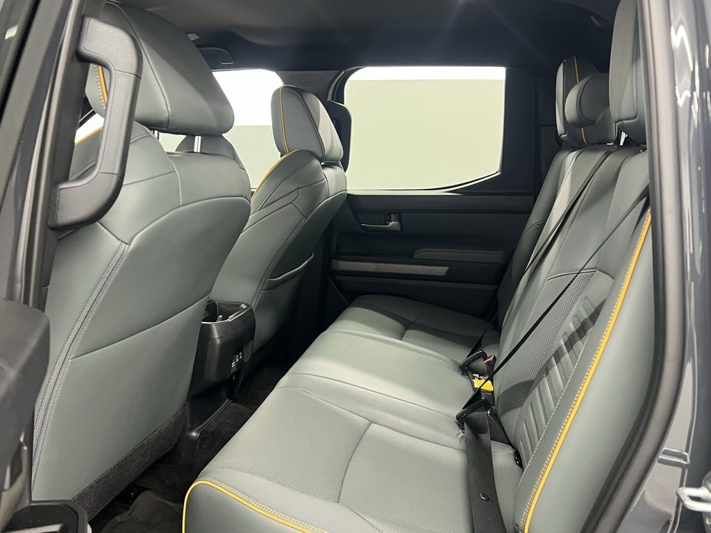 Used 2025 Toyota Tacoma Trailhunter image 10