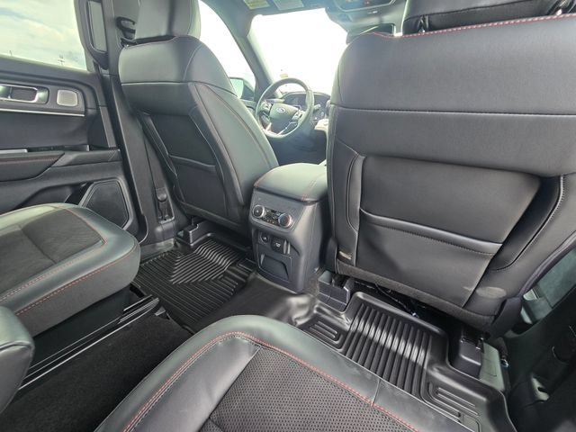 Used 2025 Ford Explorer ST AWD/4WD image 18