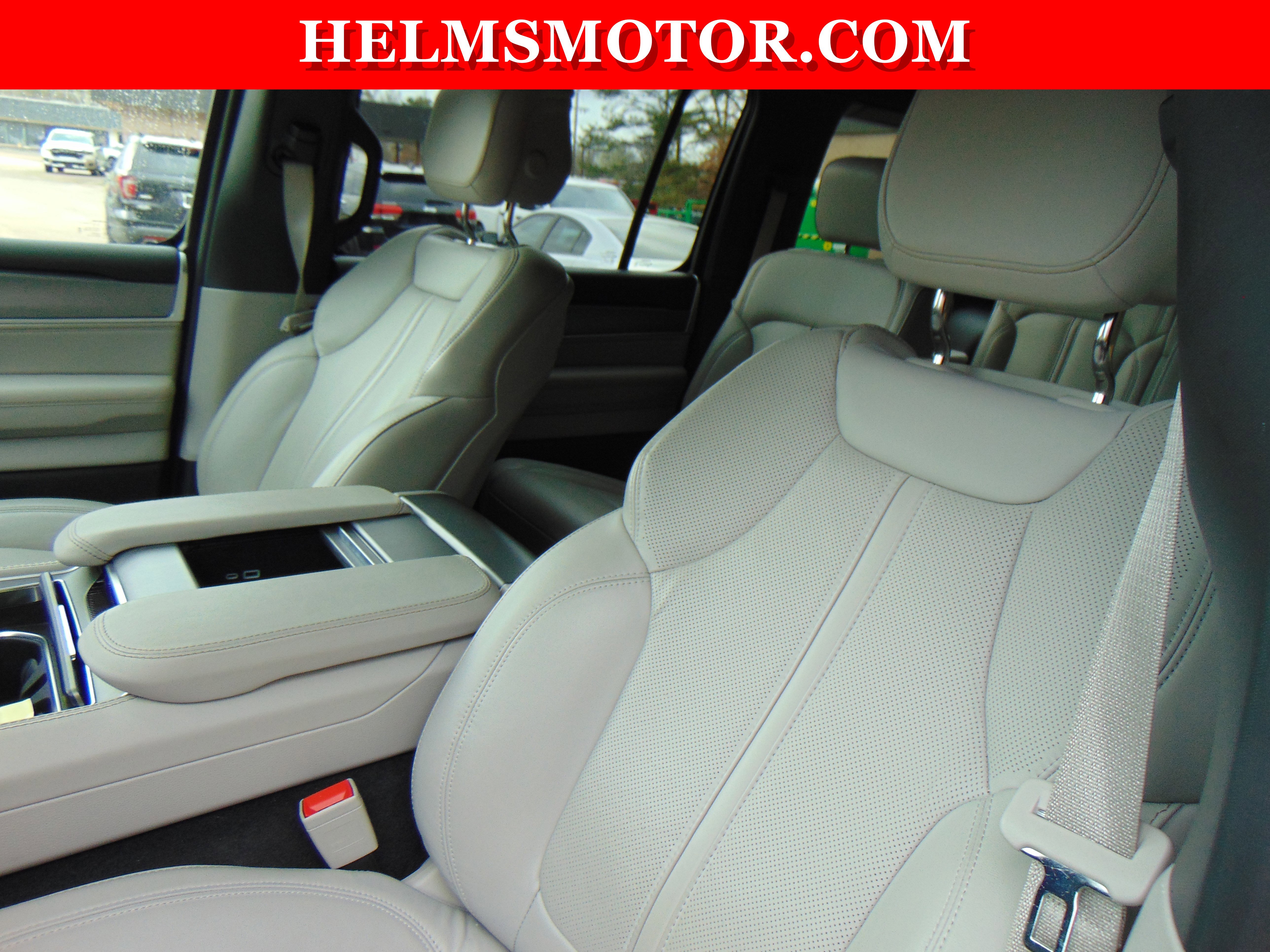 Certified 2025 Jeep Wagoneer 4WD image 26