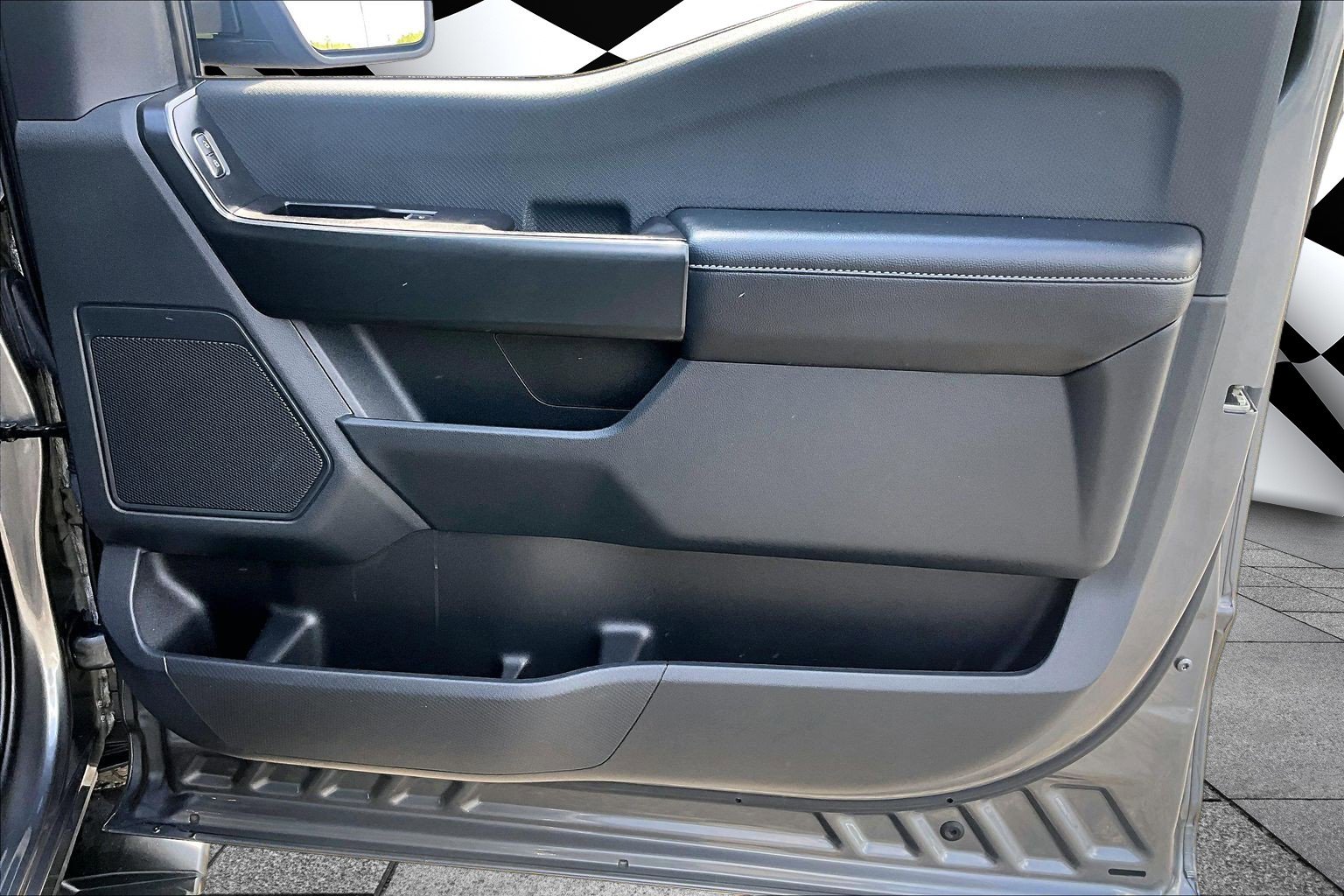 Used 2022 Ford F150 XL w/ STX Appearance Package AWD/4WD image 19