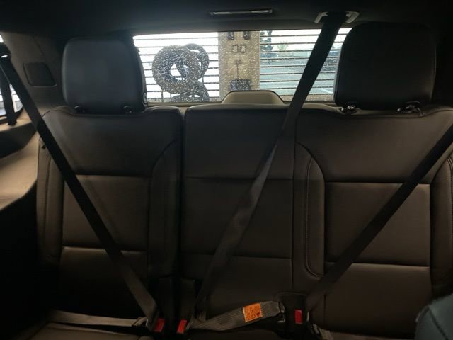 Certified 2021 Chevrolet Tahoe Z71 w/ Z71 Signature Package AWD/4WD image 34