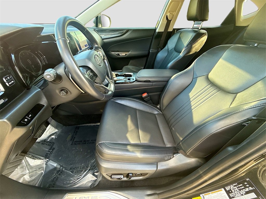 Used 2025 Lexus NX 250 FWD w/ Premium Package image 19