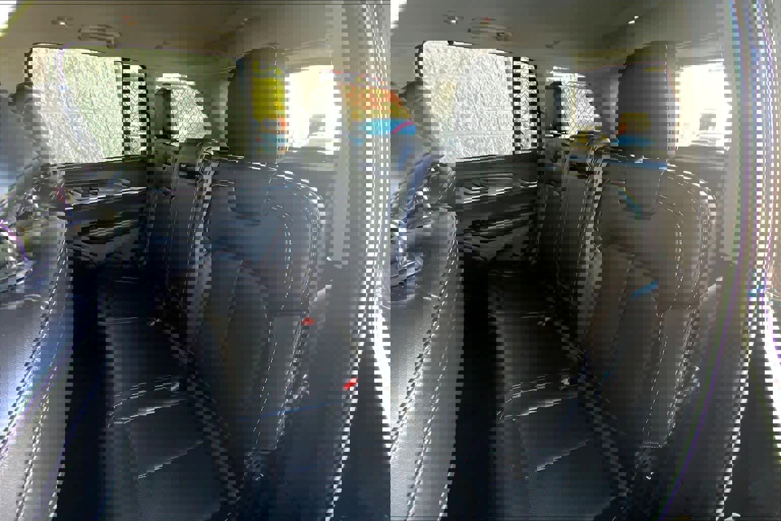 Used 2023 Jeep Grand Cherokee Limited w/ Luxury Tech Group II image 19