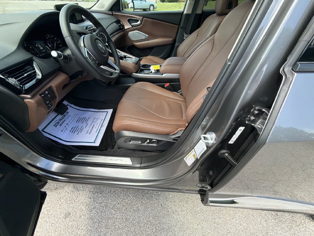 Used 2025 Acura RDX w/ Technology Package AWD/4WD image 12