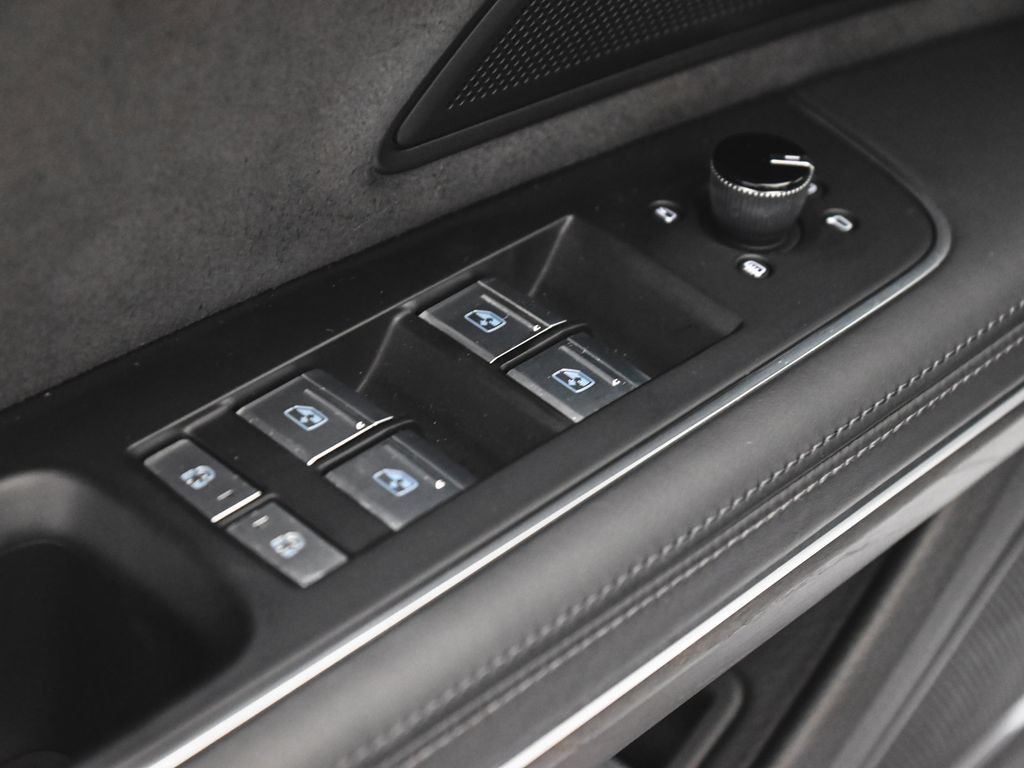 Used 2023 Audi A8 L 3.0T w/ Comfort Plus Package AWD/4WD image 9