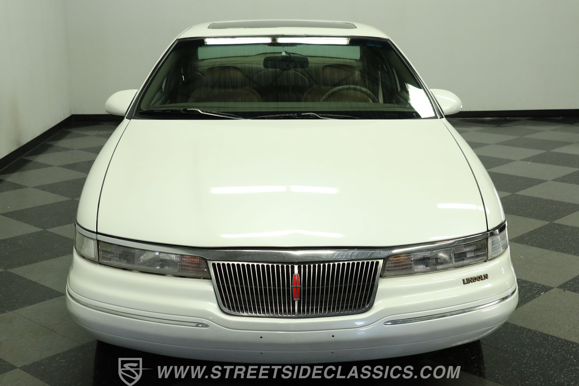 Used 1993 Lincoln Mark VIII RWD image 16