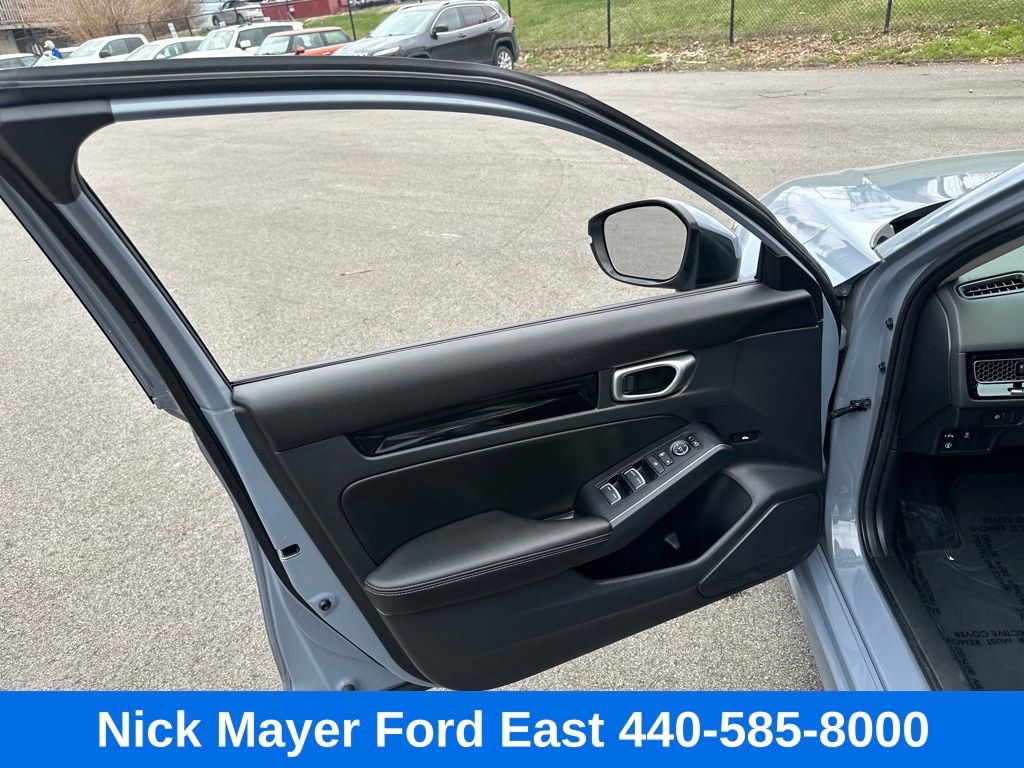 Used 2024 Honda Civic Touring image 25