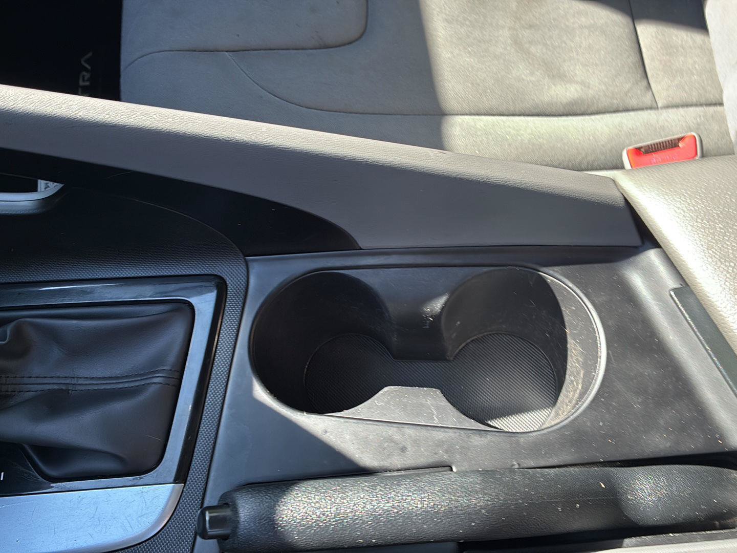 Used 2023 Hyundai Elantra SEL FWD image 30