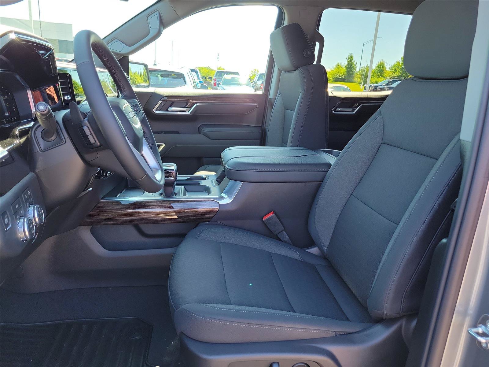 New 2026 GMC Sierra 1500 Elevation w/ Preferred Package AWD/4WD image 14