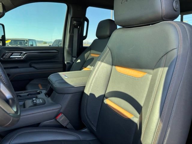 Certified 2026 GMC Sierra 3500 AT4 w/ AT4 Premium Plus Package AWD/4WD image 13