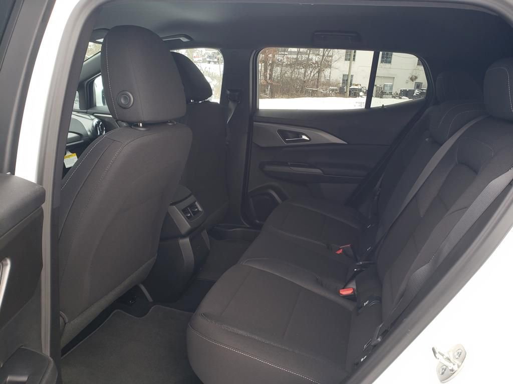 New 2026 Chevrolet Equinox EV LT image 14