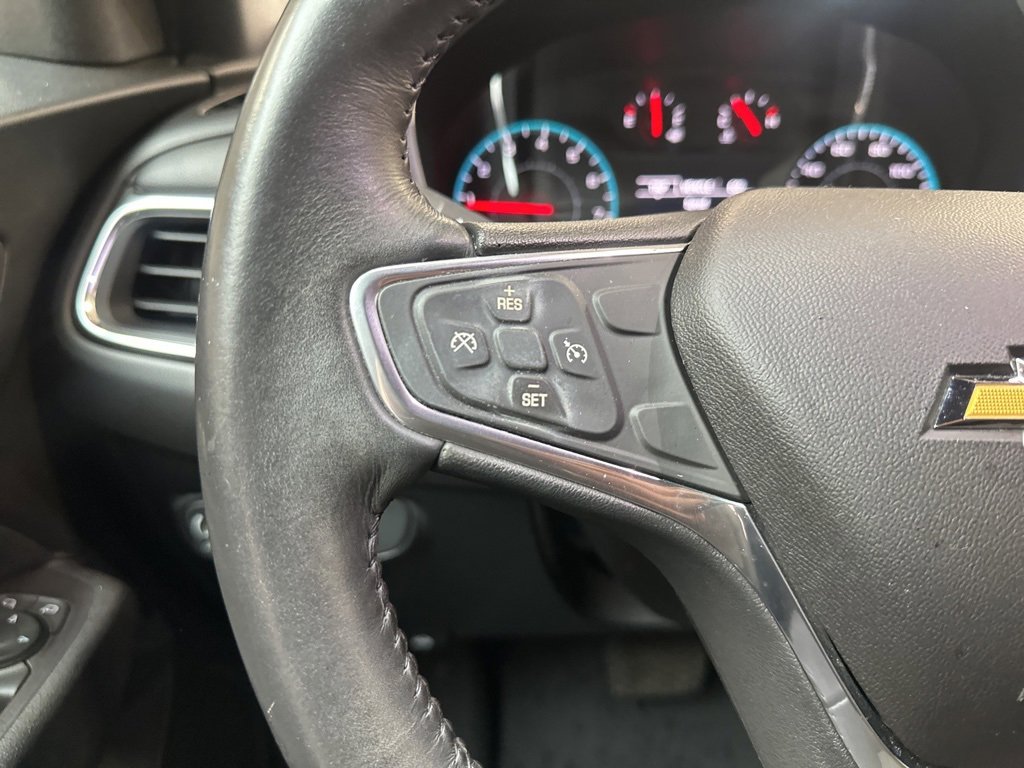 Used 2018 Chevrolet Equinox LT image 17