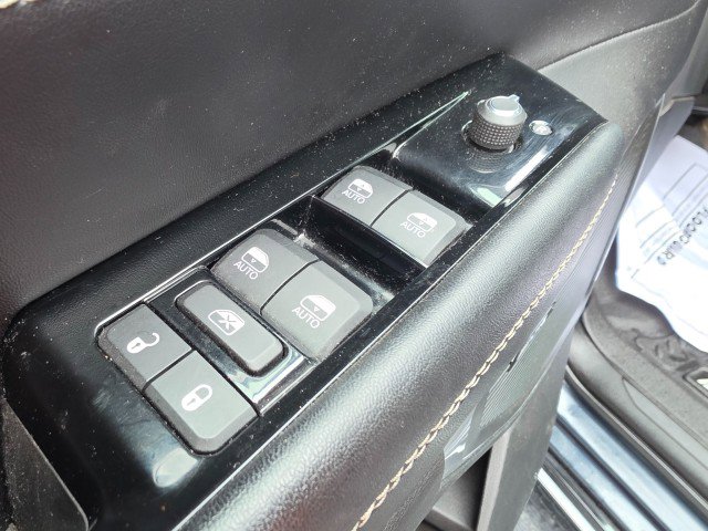 Used 2023 Jeep Wagoneer Series III w/ Convenience Group I AWD/4WD image 34