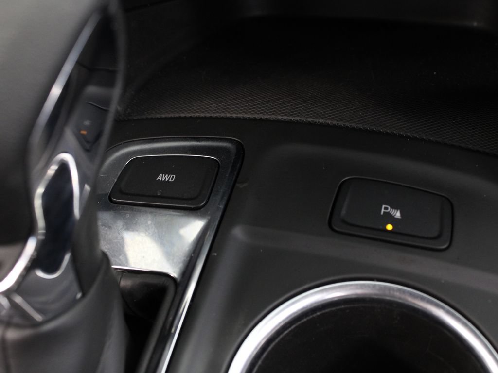 Used 2023 Chevrolet Equinox LT w/ LPO, Floor Liner Package AWD/4WD image 26