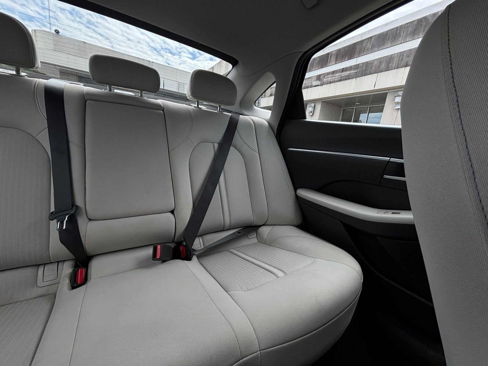 Used 2025 Hyundai Sonata SEL FWD image 40