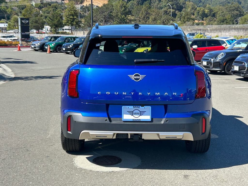 New 2025 MINI Cooper Countryman S w/ Comfort Package Max image 4