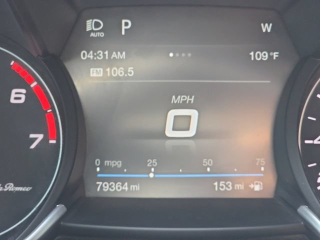 Used 2019 Alfa Romeo Giulia AWD w/ Cold Weather Package image 23