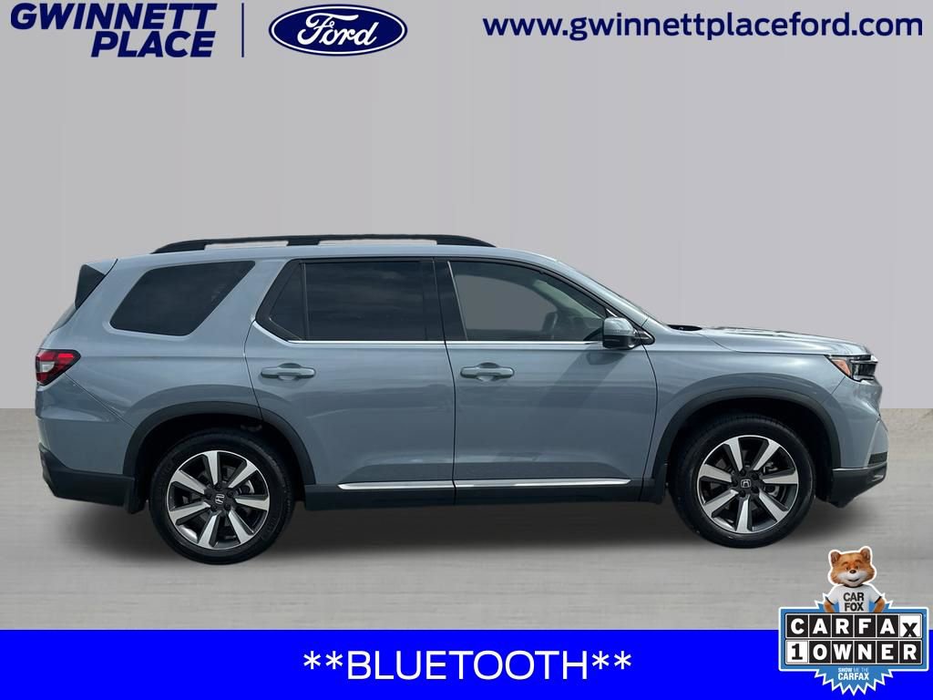 Used 2025 Honda Pilot Touring image 4