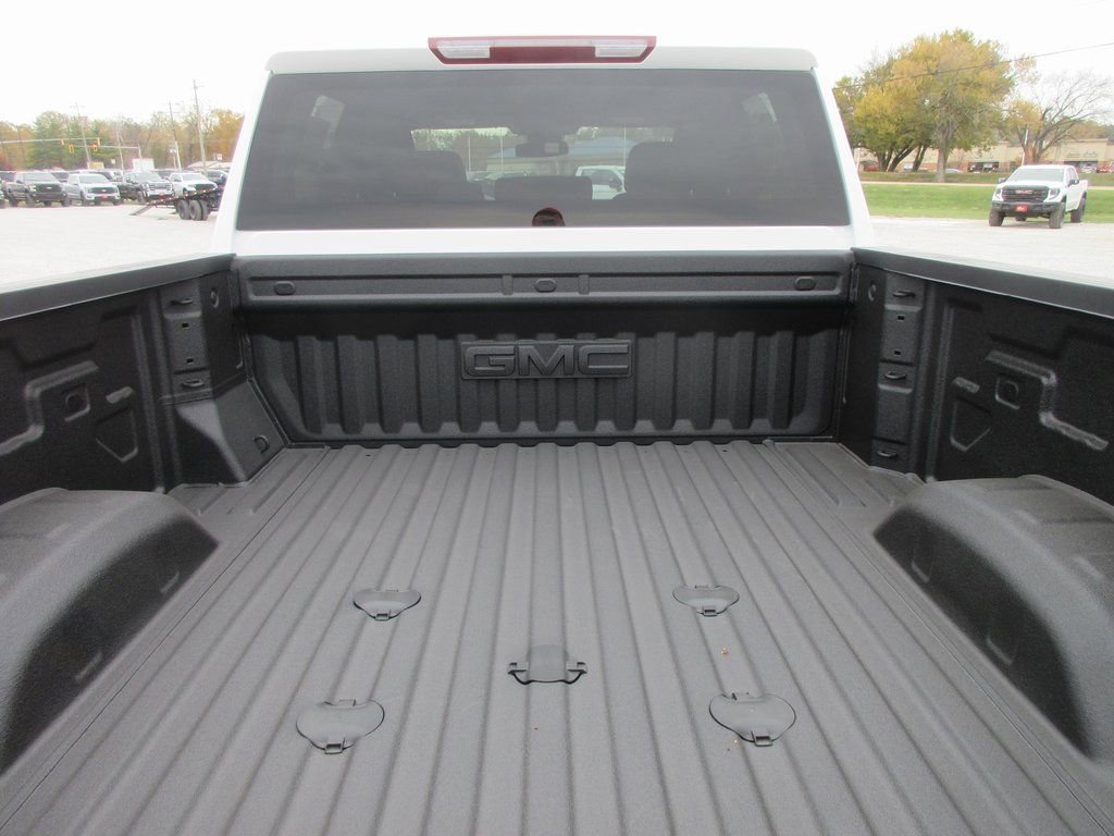 New 2026 GMC Sierra 3500 SLT AWD/4WD image 5