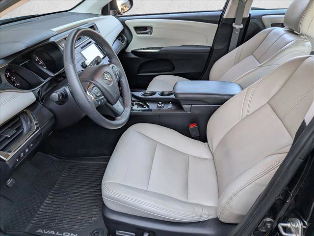 Used 2018 Toyota Avalon XLE Premium w/ All Weather Liner Package FWD image 17