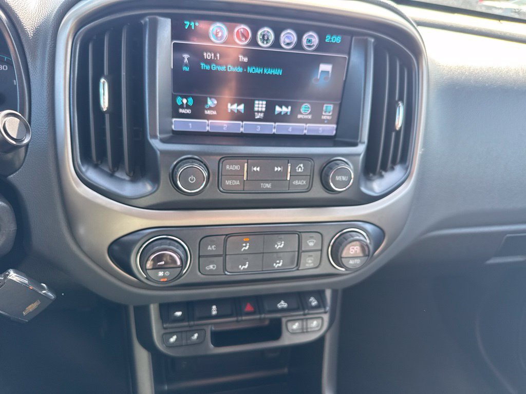 Used 2018 Chevrolet Colorado Z71 AWD/4WD image 8