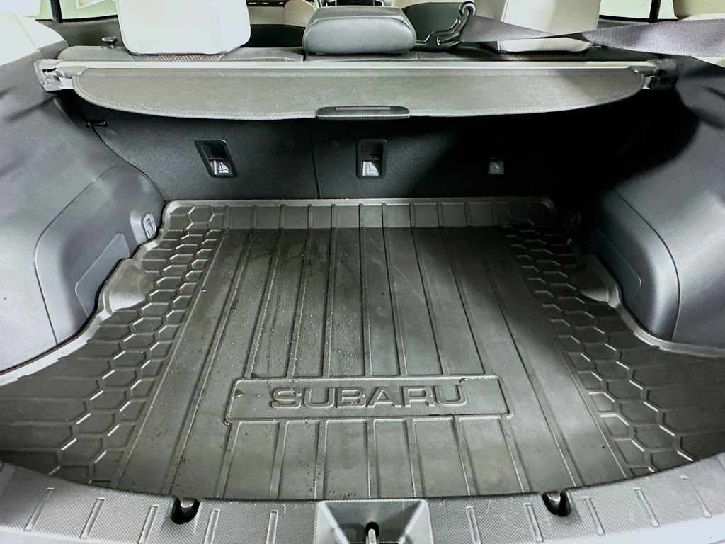 Certified 2023 Subaru Crosstrek 2.5i Limited w/ Moonroof Package image 33