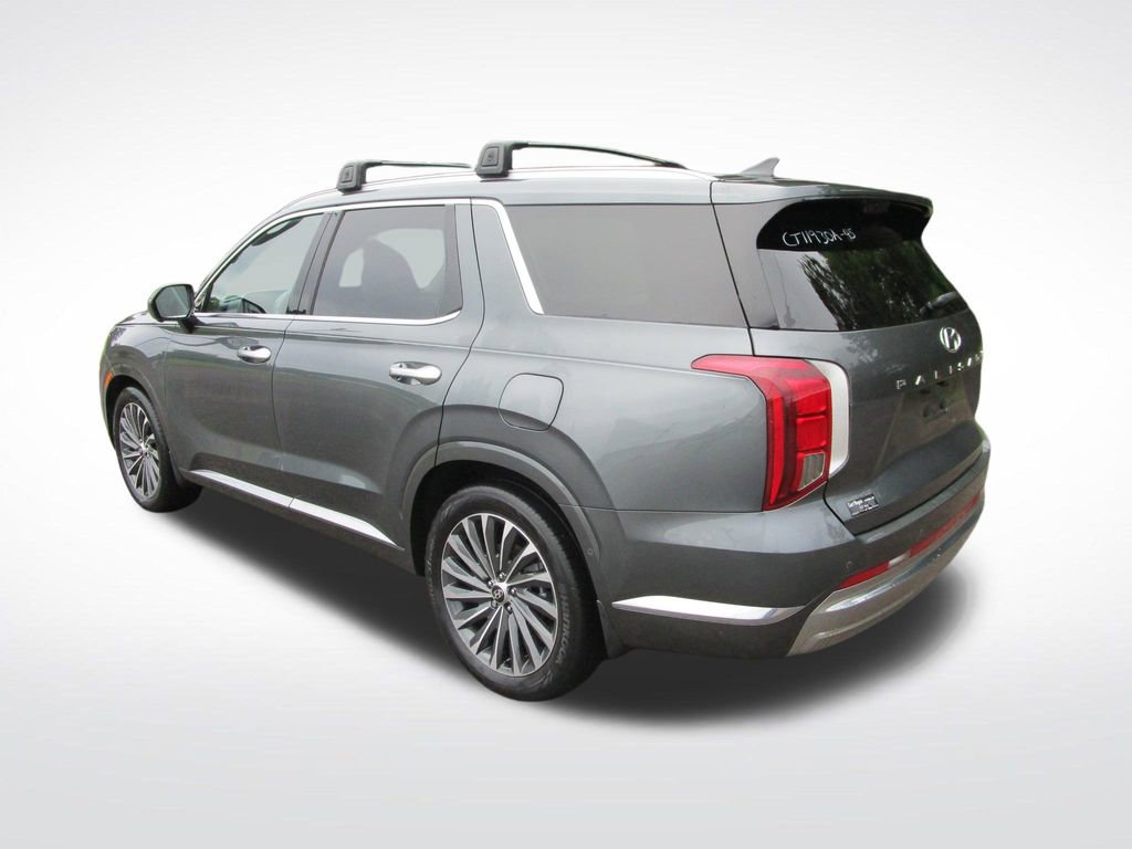 Used 2024 Hyundai Palisade Calligraphy AWD/4WD image 3