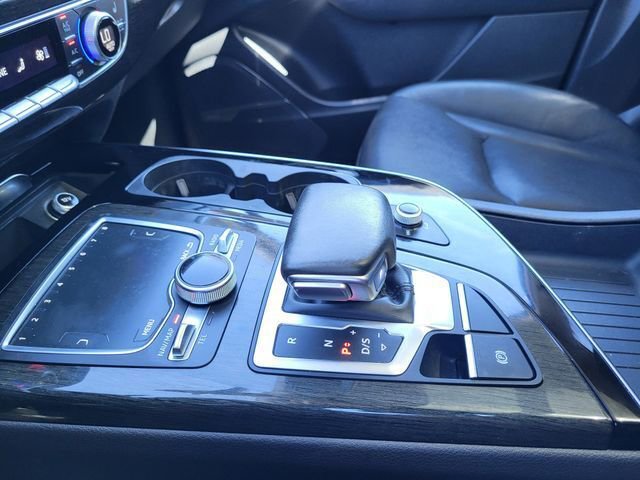 Used 2019 Audi Q7 3.0T Premium Plus w/ Premium Plus Package image 19