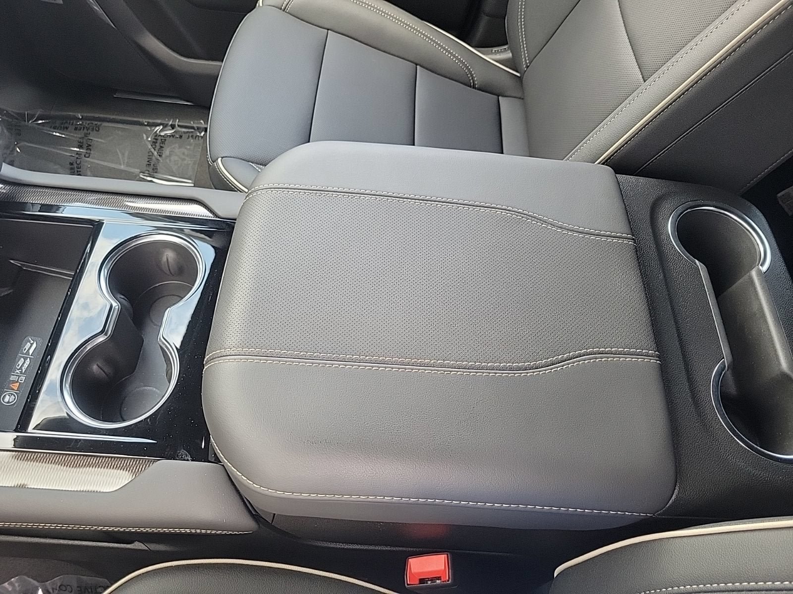 New 2026 GMC Yukon XL Elevation w/ Elevation Premium Package RWD image 20