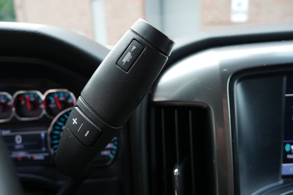 Used 2019 Chevrolet Silverado 1500 LT w/ All Star Edition AWD/4WD image 16