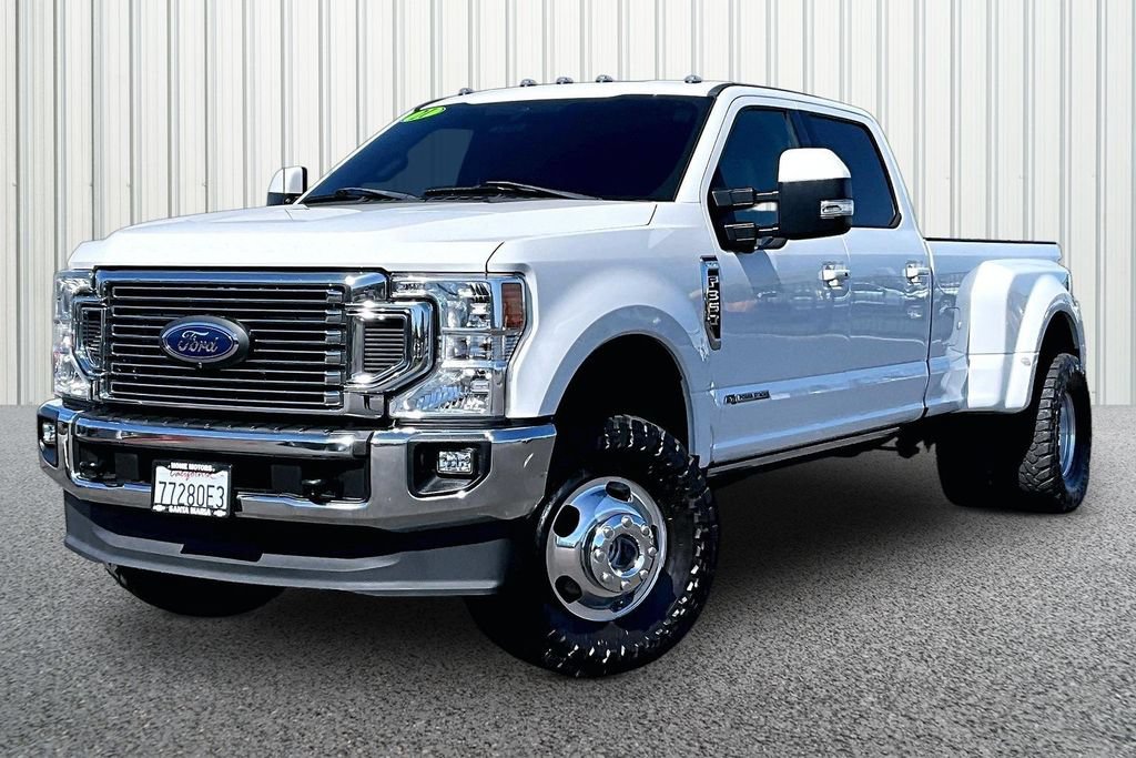 Used 2021 Ford F350 Lariat w/ Lariat Ultimate Package AWD/4WD image 35