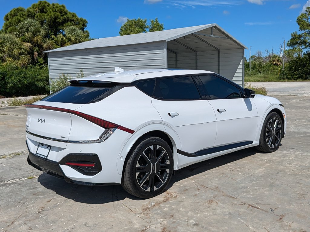 Certified 2025 Kia EV6 GT-Line AWD/4WD image 8