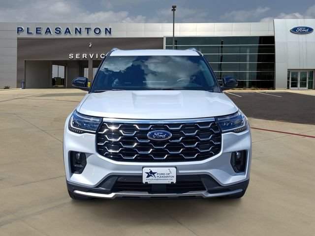Certified 2026 Ford Explorer Platinum RWD image 8
