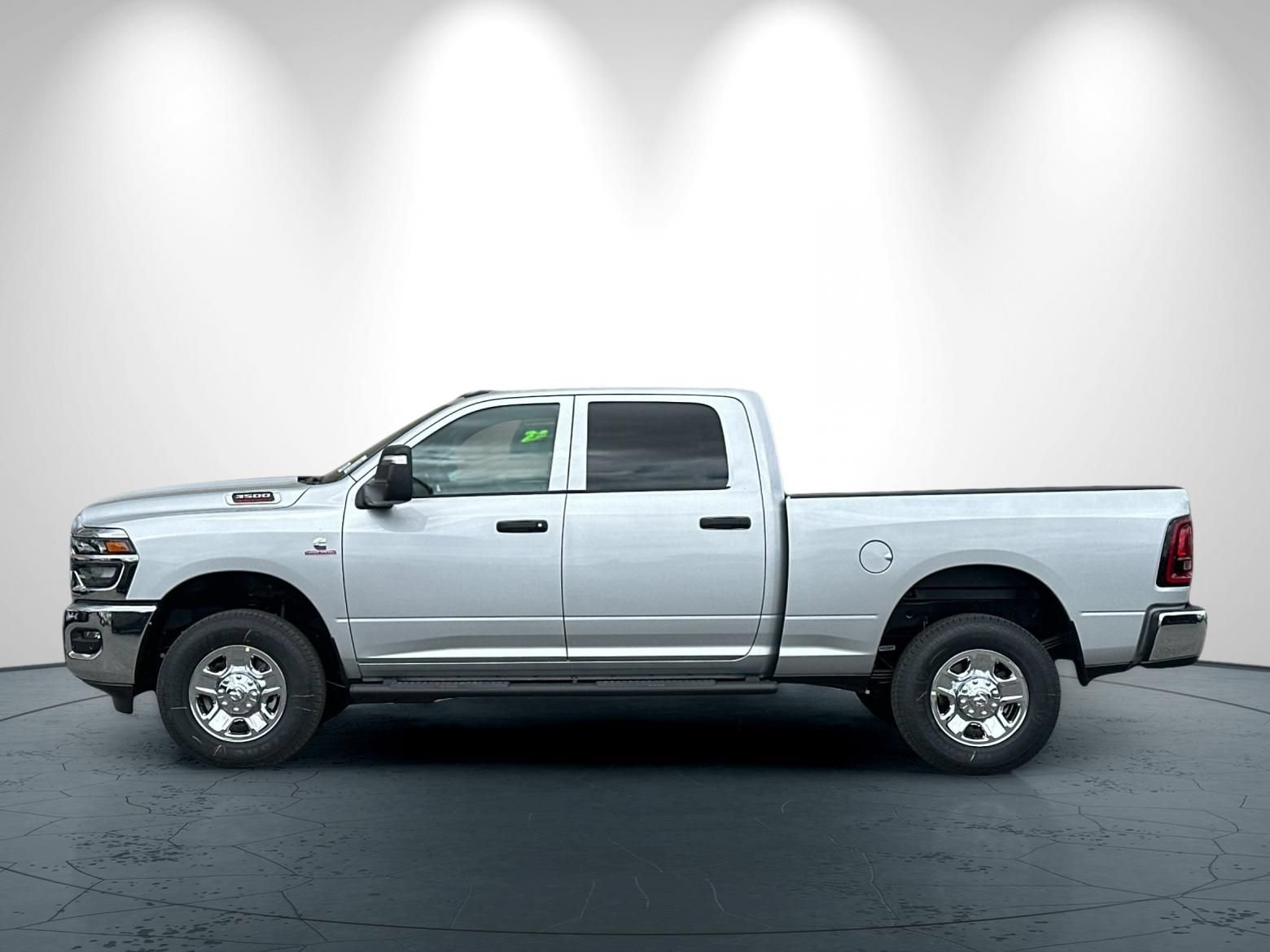 New 2026 RAM 3500 Tradesman AWD/4WD image 7