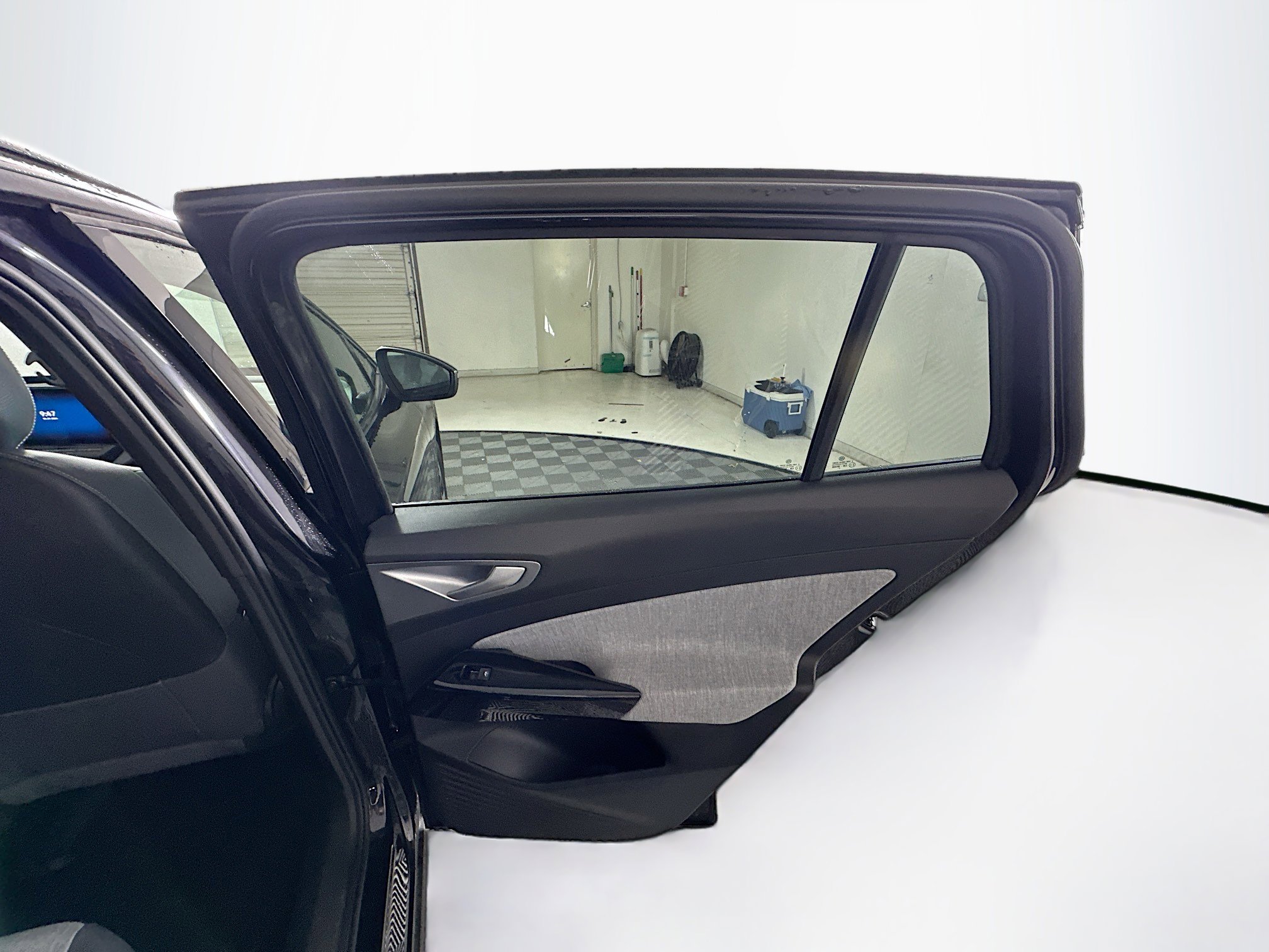 Used 2024 Volkswagen ID.4 2WD image 29