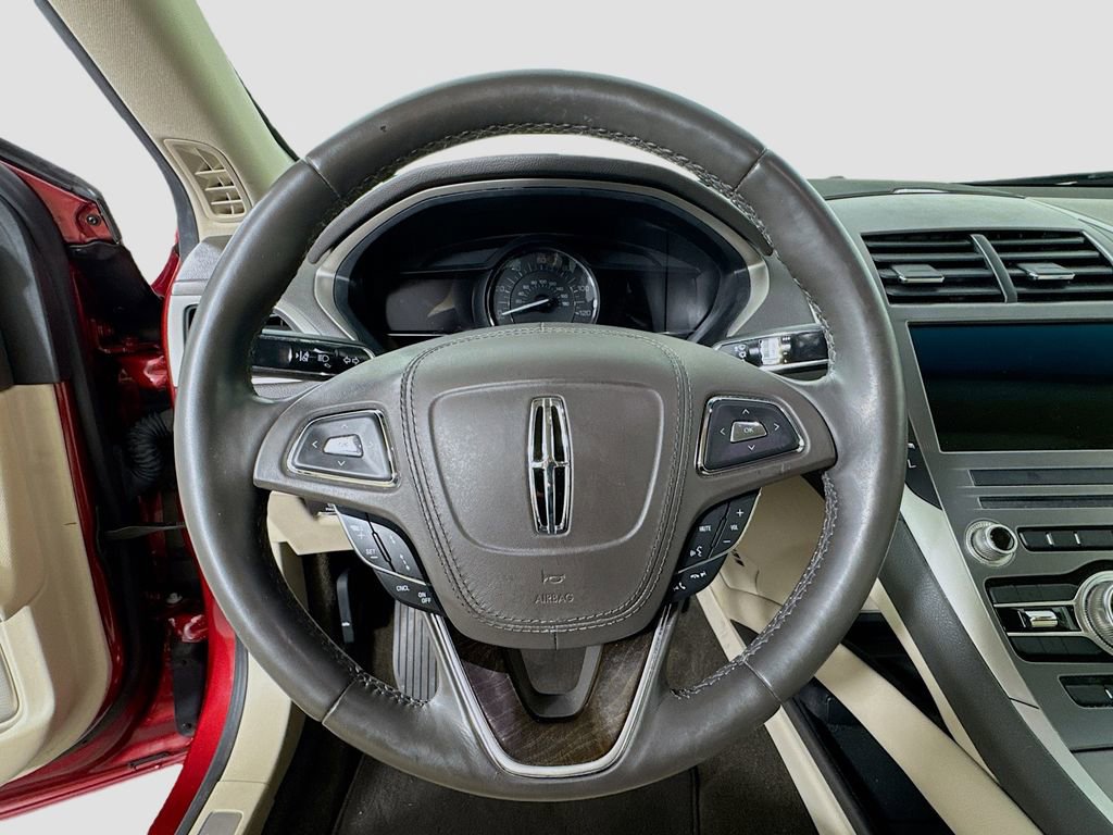 Used 2019 Lincoln MKZ Reserve w/ Luxury Package image 11