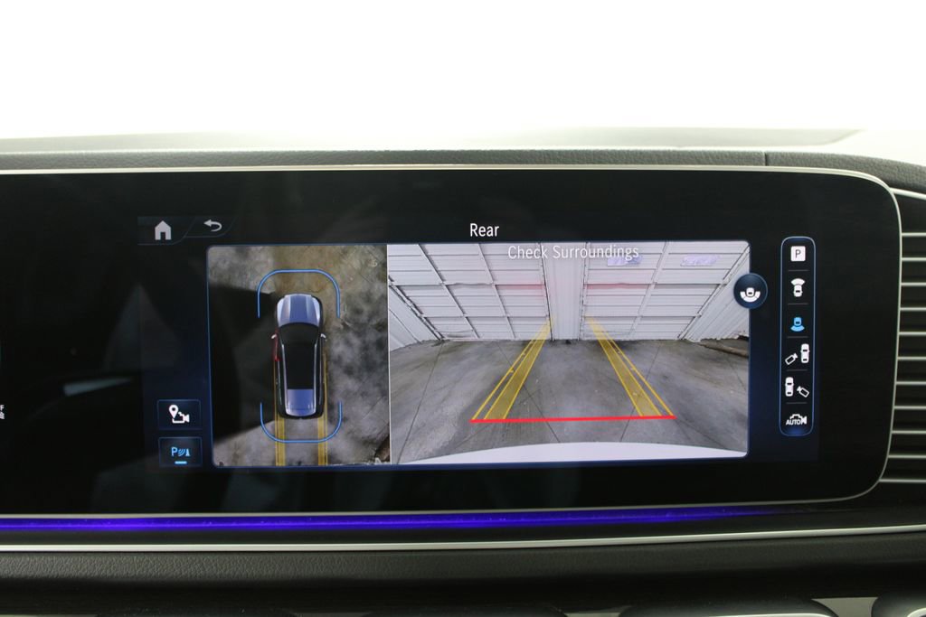 Used 2024 Mercedes-Benz GLS 450 4MATIC image 59