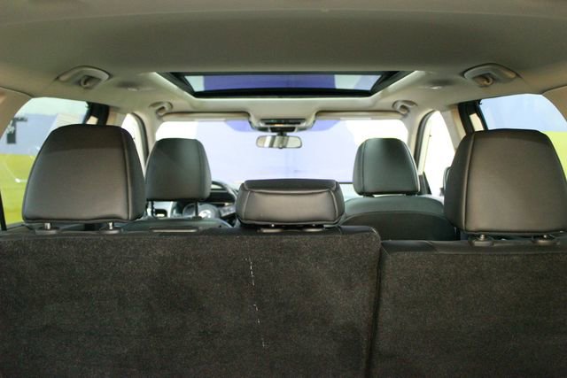 Used 2021 Nissan Rogue SV image 16