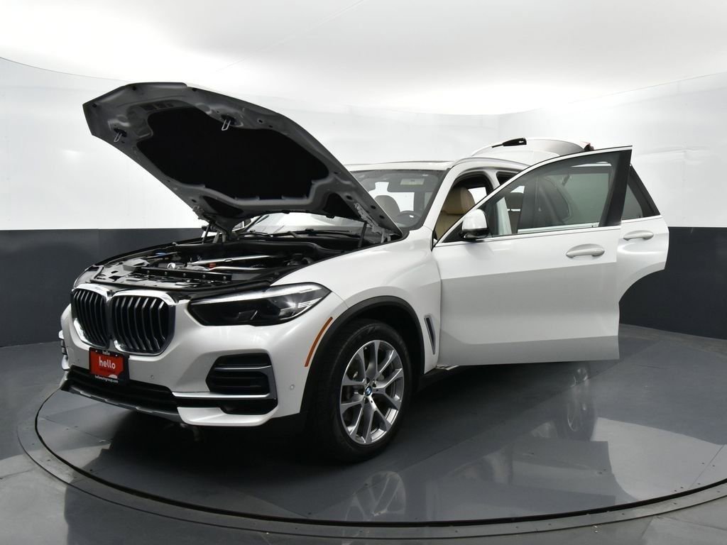 Used 2022 BMW X5 sDrive40i w/ Premium Package RWD image 39