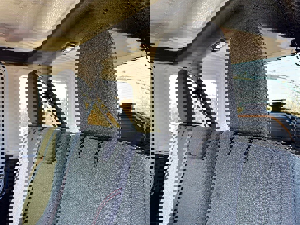 Used 2024 Jeep Wrangler Unlimited Rubicon image 31