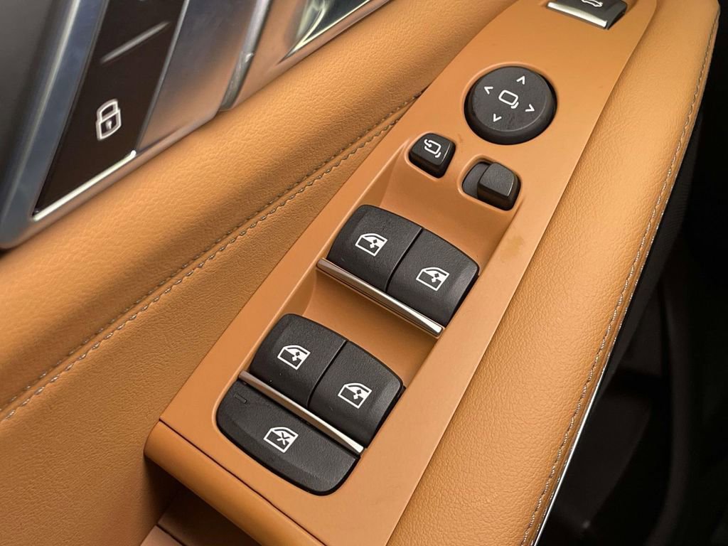 New 2026 BMW X5 xDrive50e AWD/4WD image 31