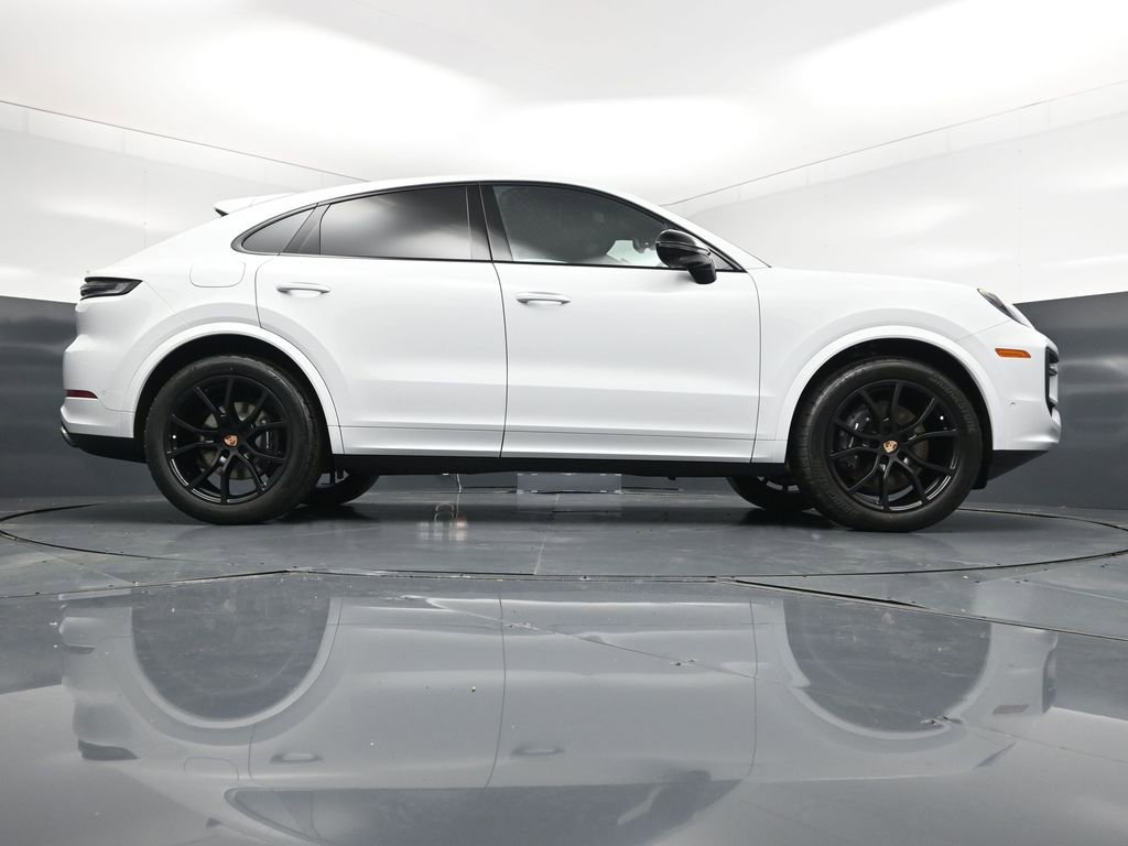 New 2026 Porsche Cayenne Coupe image 25