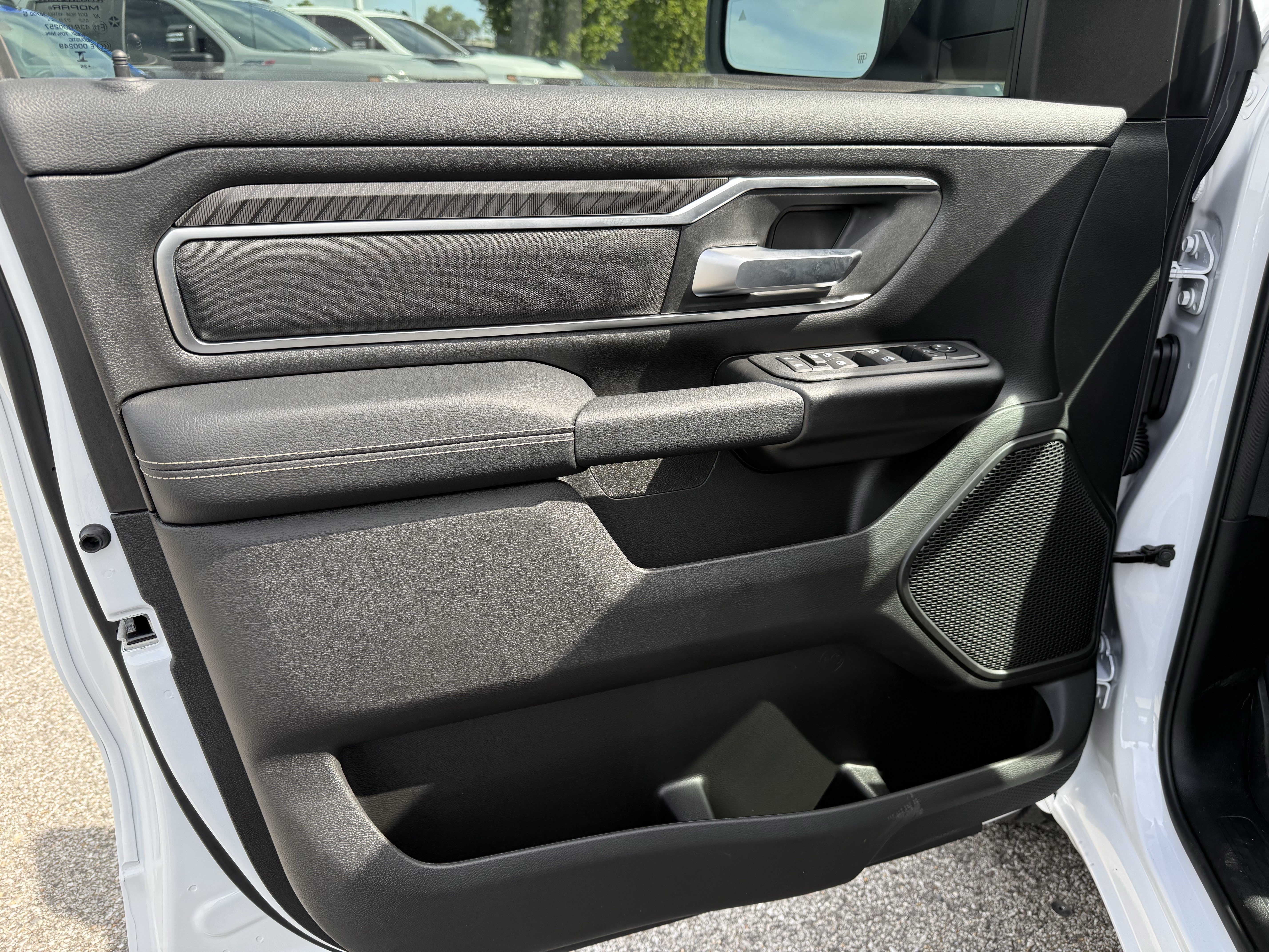 New 2026 RAM 1500 Big Horn AWD/4WD image 14