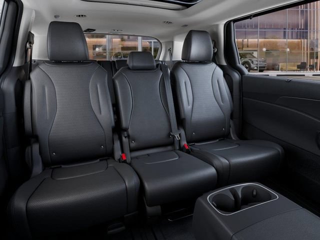 New 2026 Kia Carnival SX Prestige FWD image 16