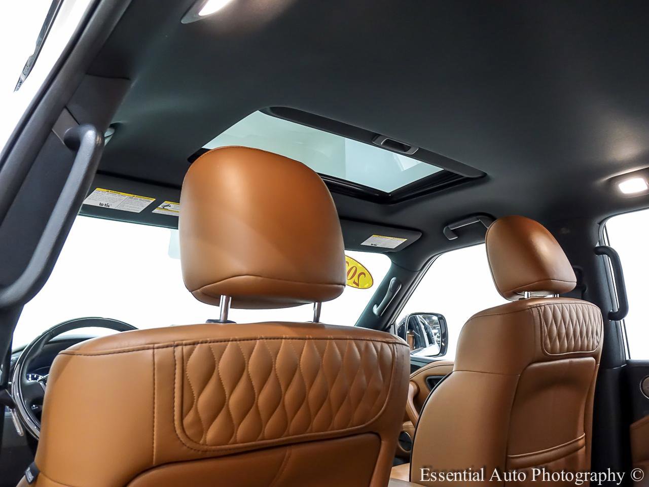 Used 2024 INFINITI QX80 Sensory w/ Cargo Package image 17