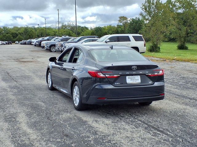 Used 2025 Toyota Camry LE FWD image 8