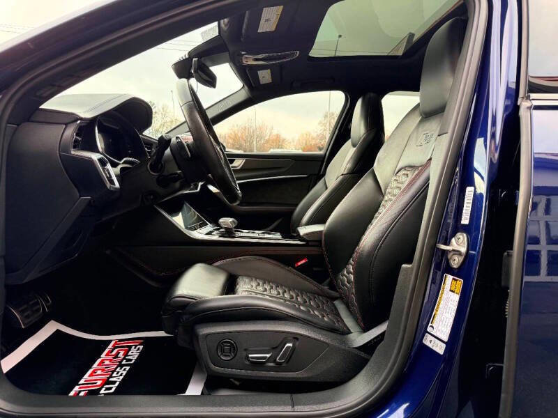 Used 2021 Audi RS 6 w/ Executive Package image 18