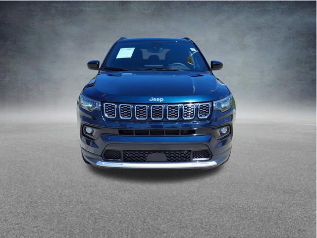 Used 2024 Jeep Compass Limited AWD/4WD image 2